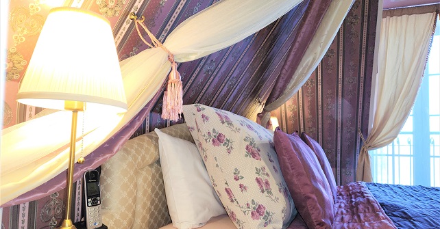 ROOM ELISABETH OF AUSTRIA